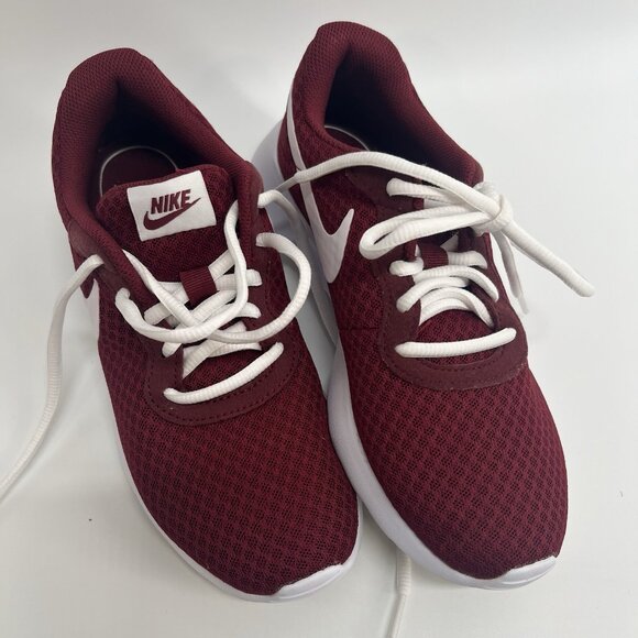 Nike Womens Tanjun 812655-604 Red Burgundy Maroon White Running Shoes IU Sz 6.5 - Picture 12 of 12